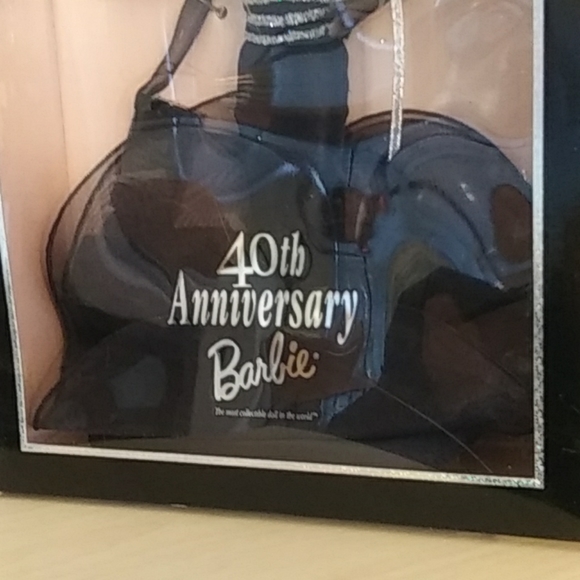 40th Anniversary Barbie Collector Edition 1999 Vin - Picture 2 of 8